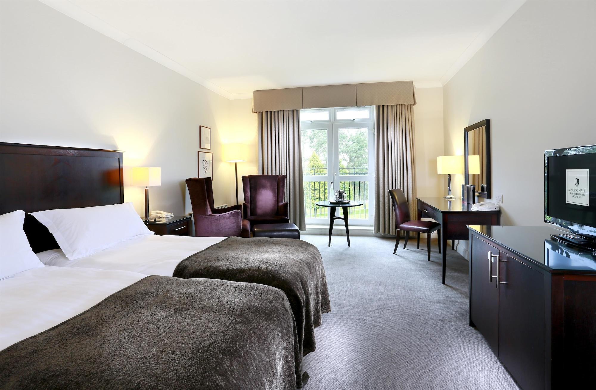 แมคโดนัลด์ ฮิลล์ แวลเลย์ โฮเต็ล กอล์ฟ แอนด์ สปา Hotel วิตเชิร์ช ภายนอก รูปภาพ