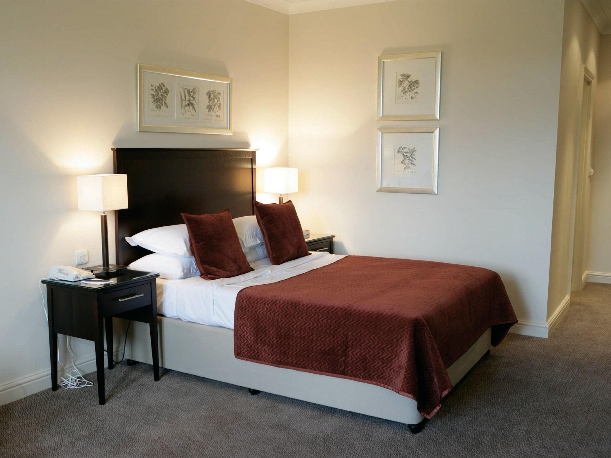 แมคโดนัลด์ ฮิลล์ แวลเลย์ โฮเต็ล กอล์ฟ แอนด์ สปา Hotel วิตเชิร์ช ภายนอก รูปภาพ